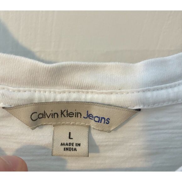 Calvin Klein Jeans Men’s T-Shirt Large White Blue CK Logo V-Neck Tee - Picture 2 of 3